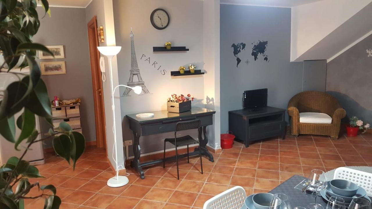 Il Loto Apartment กัลตาจีโรเน ภายนอก รูปภาพ