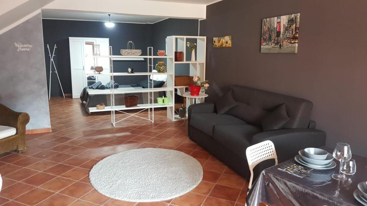 Il Loto Apartment กัลตาจีโรเน ภายนอก รูปภาพ